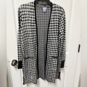 Chico’s Black and White Houndstooth Cardigan